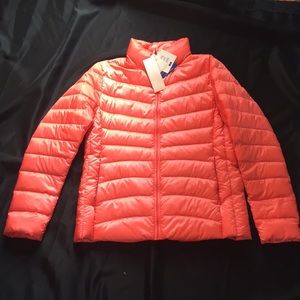 Uniqlo ultra light down jacket